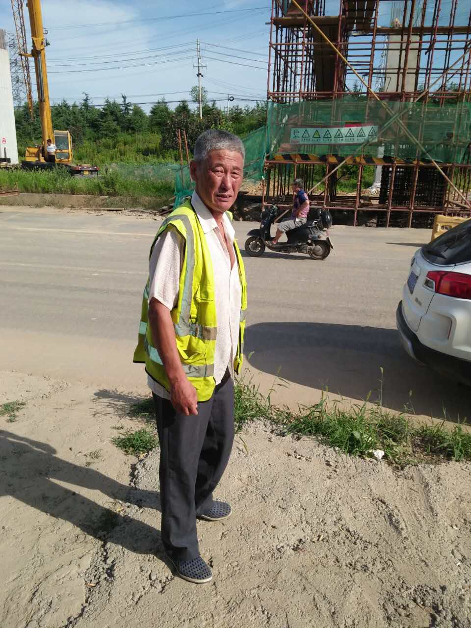 但是我們在查處過程中發現大棚是有