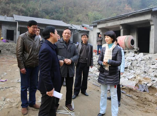 張灣村開始動(dòng)員村民往樓房里搬